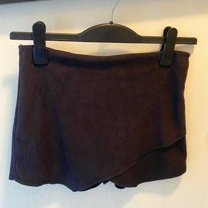 Black Asymmetrical Skort. M